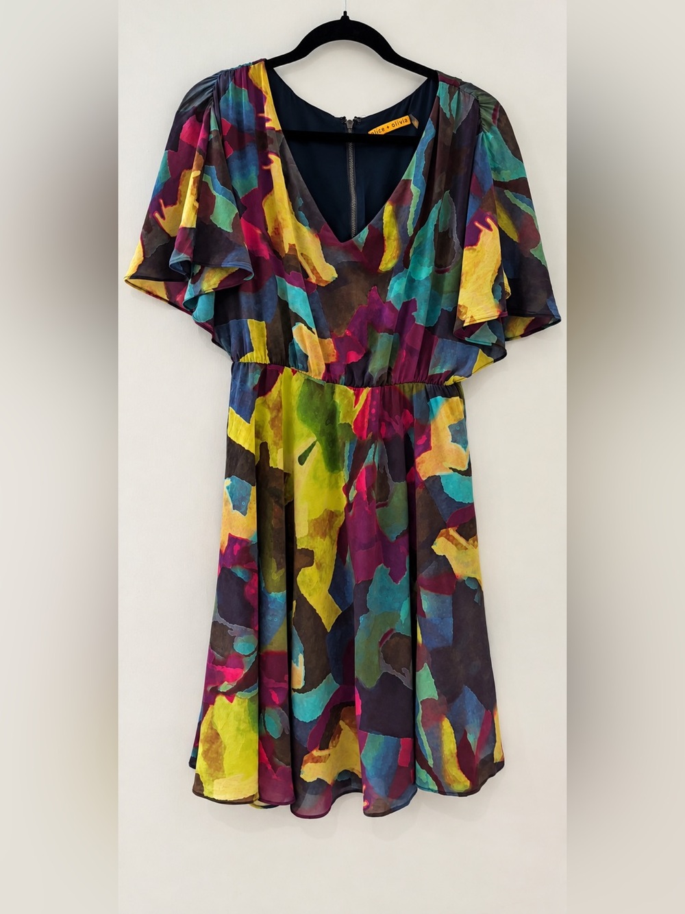 Alice + Olivia Silk Abstract Print Flutter Sleeve Dress Size M